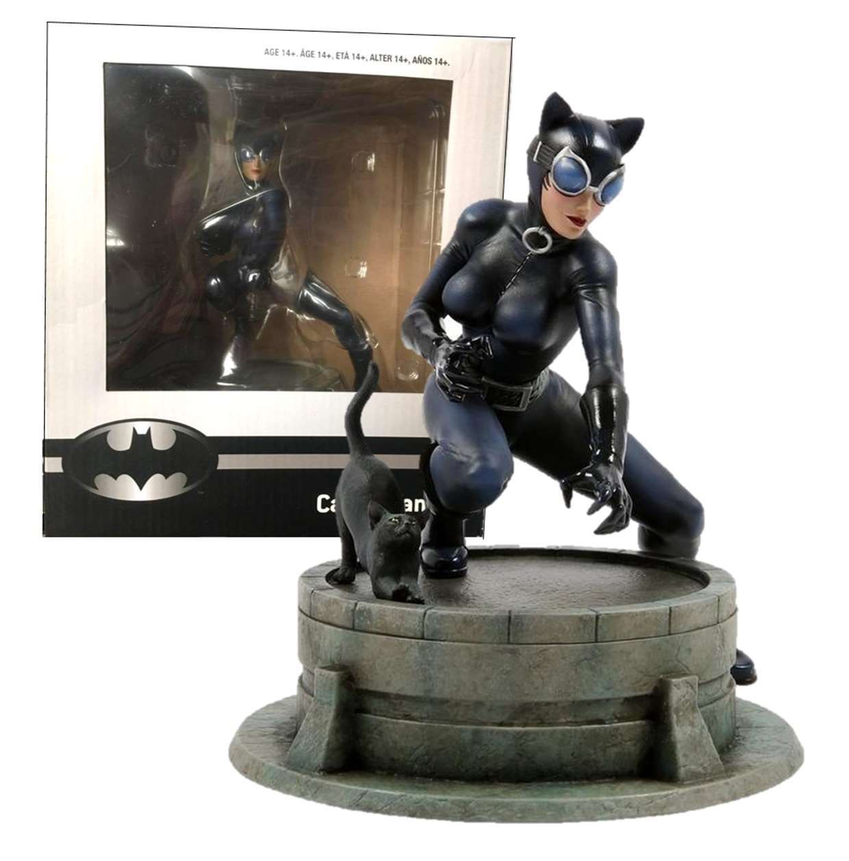 Catwoman Diorama Exclusivo Game Stop + Catwoman Hot Wheels